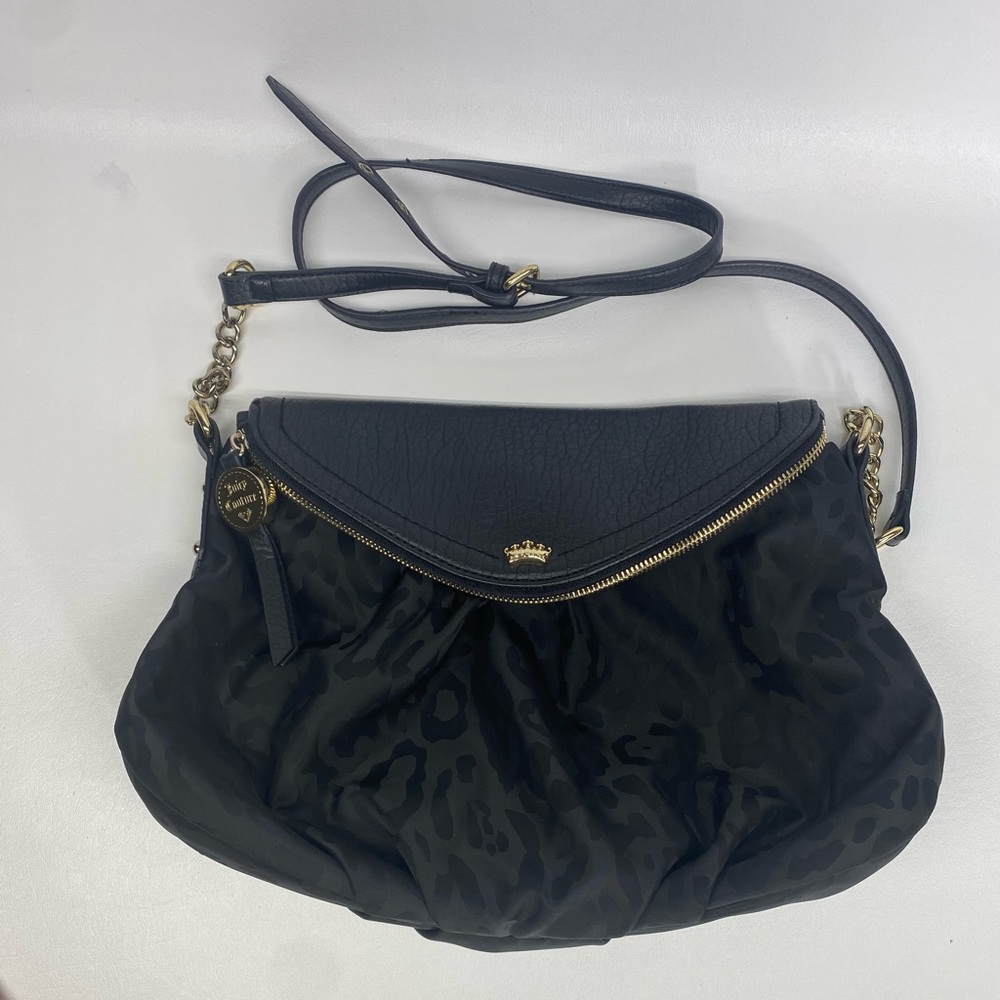 juicy couture bag black. Condition is preowned